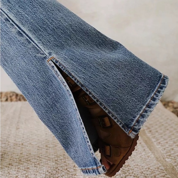 Willow & root the flared out high rise blue denim jeans side slits - Picture 14 of 14